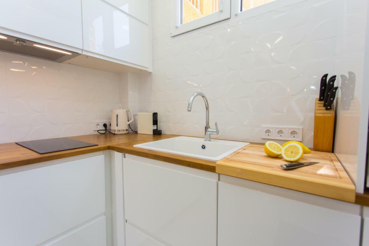 Dosel Beach Apartment Кульера Экстерьер фото